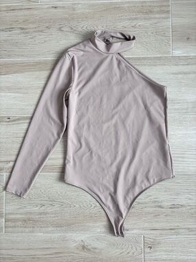 Abercrombie & Fitch Asymmetrical One Shoulder Bodysuit Taupe Tan XL